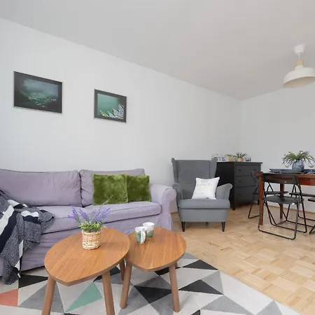 Elegancki W Warszawie Z Balkonem I Wanna By Rent Like