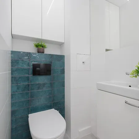 Elegancki W Warszawie Z Balkonem I Wanna By Rent Like Апартаменты *